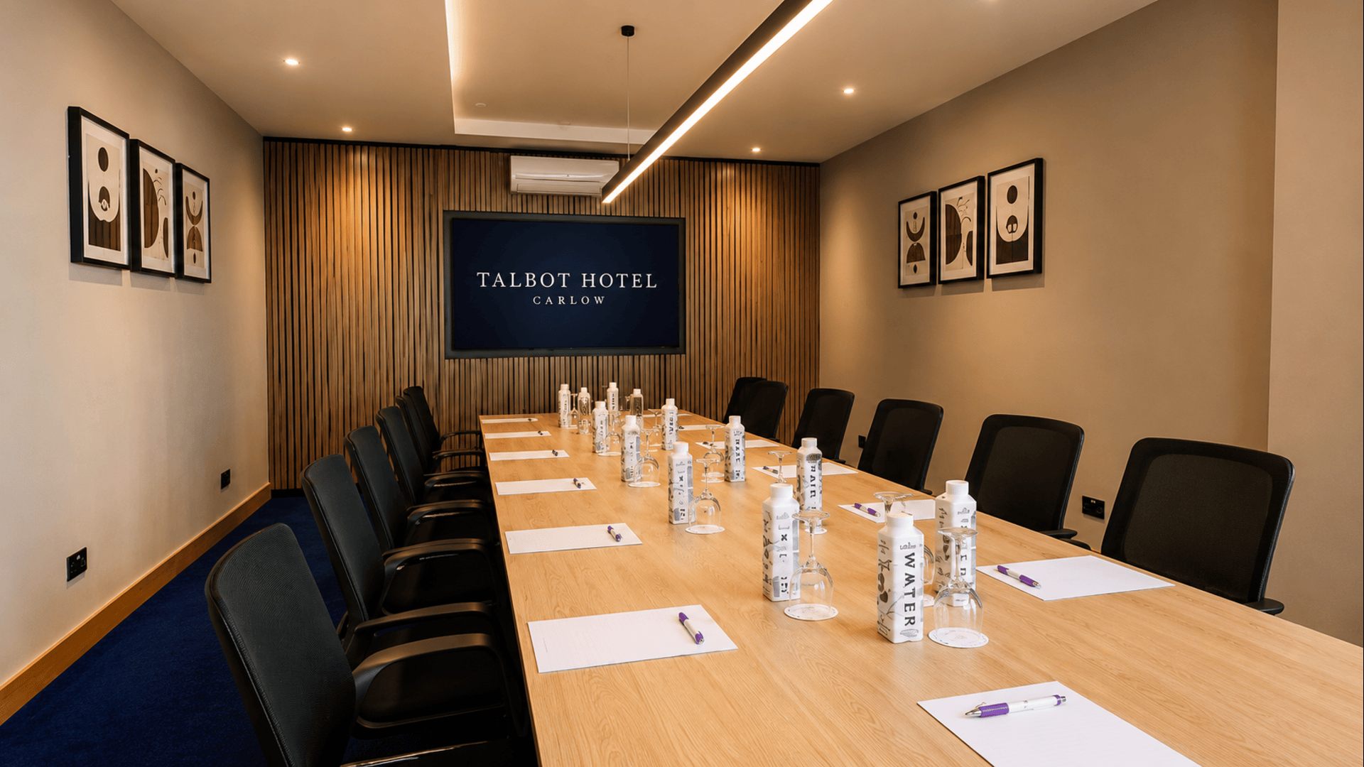 Capacities and layouts in meeting rooms in Talbot Hotel Carlow